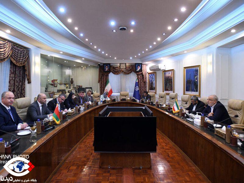 وزیر صنایع بلاروس به دیدار اوجی آمد